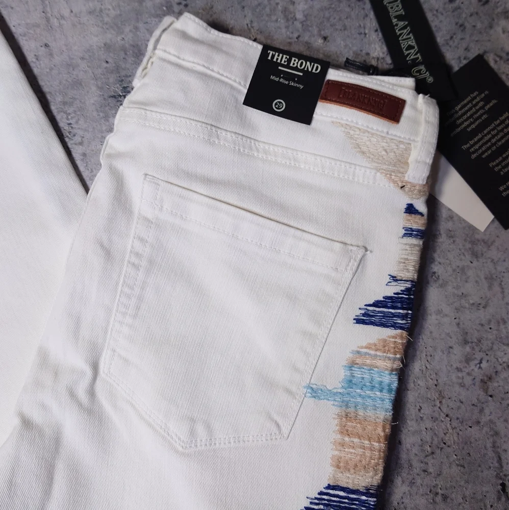 BlankNYC Cream Embroidered Jeans - Picture 6 of 10
